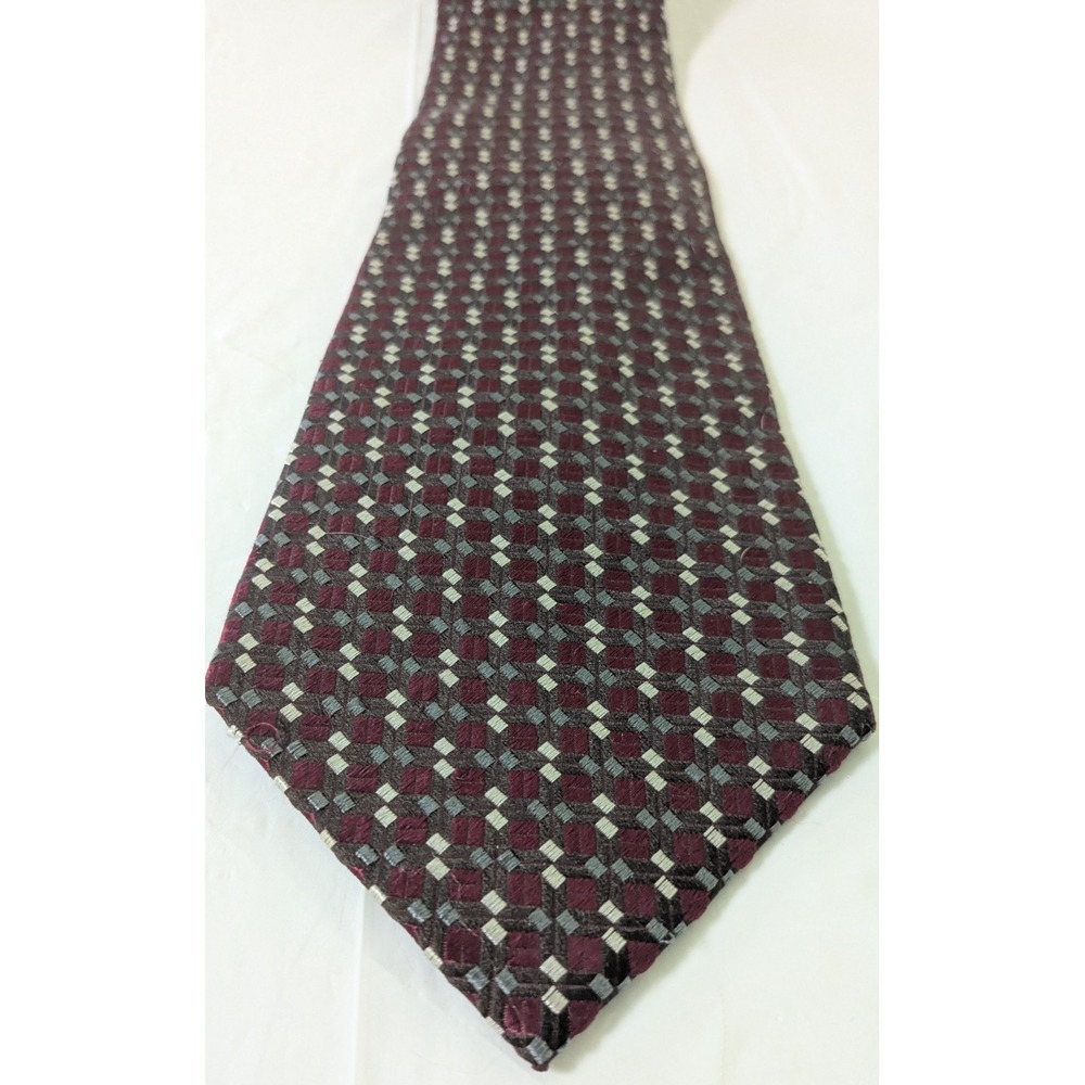 DC by Daniel Craig NWT Burgundy Textured Geometric Vintage Silk Tie 59 x 4